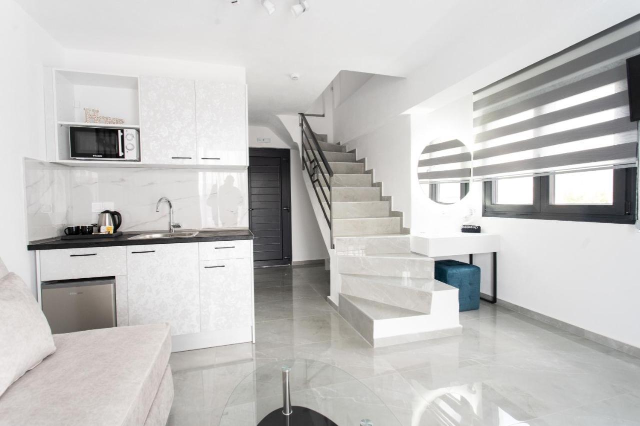 Aeonian Luxury Suites Asprovalta, Adults Only & Kids 12 Plus מראה חיצוני תמונה
