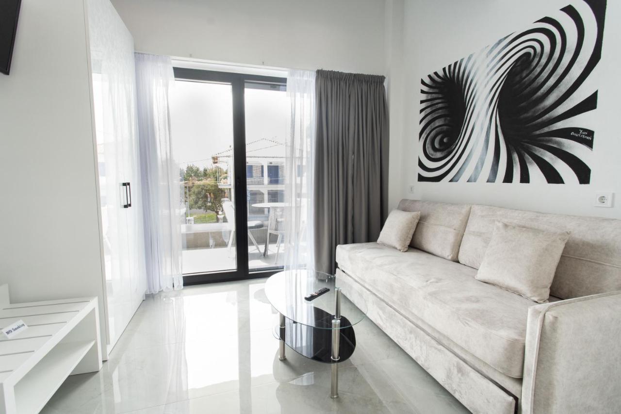 Aeonian Luxury Suites Asprovalta, Adults Only & Kids 12 Plus מראה חיצוני תמונה